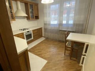 3-комн., 139 м², 2/5 этаж