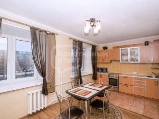 3-комн., 100 м², 5/8 этаж