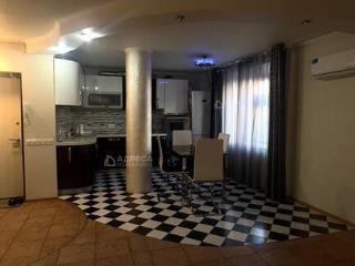 3-комн., 100 м², 1/5 этаж