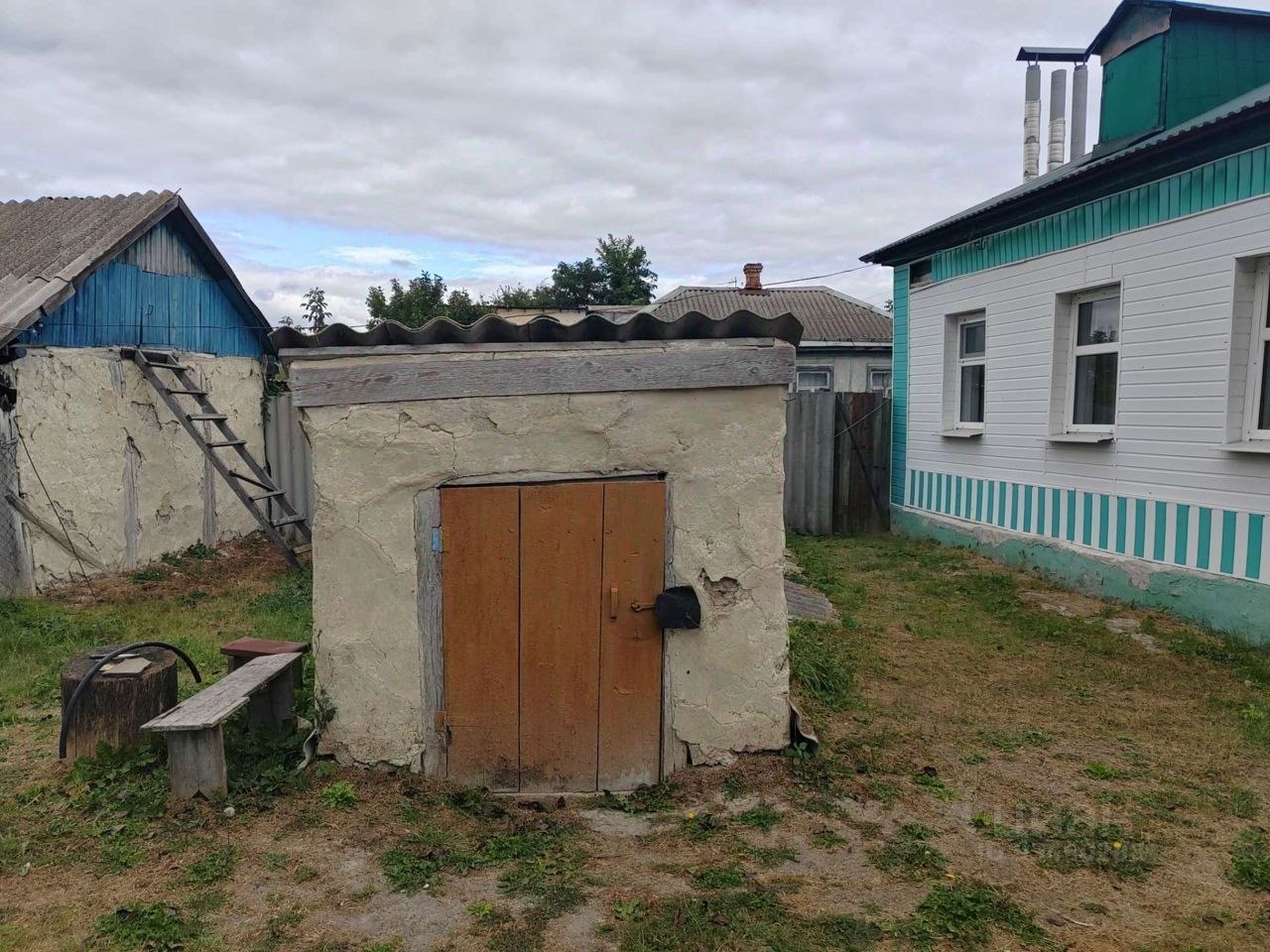 Купить дом в селе Монастырщина в Богучарском районе в Воронежской области —  15 объявлений о продаже загородных домов на МирКвартир с ценами и фото