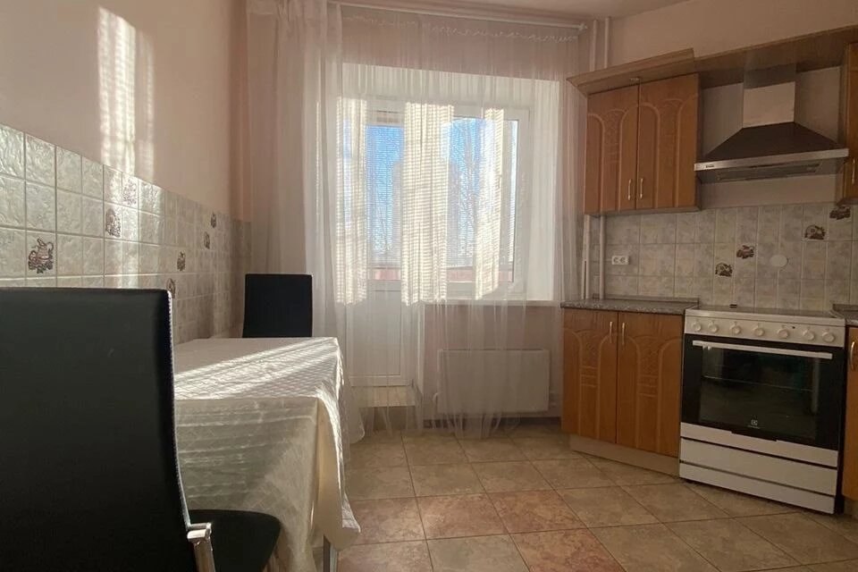 Типичный вариант российской кухни. Фото: avito.ru