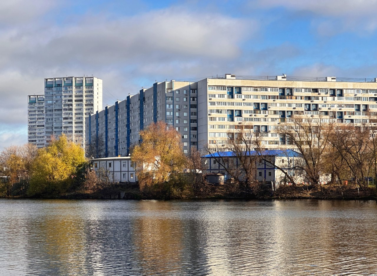 В Москве строящееся жилье дороже вторички на 16,3%. Фото: Мир Квартир